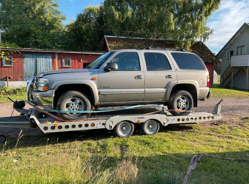 2003 Chevrolet Tahoe - سيارة دفع رباعي: صورة 1 2003 Chevrolet Tahoe - سيارة دفع رباعي: صورة 1