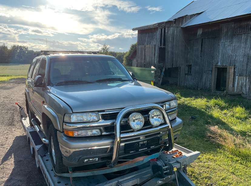 2003 Chevrolet Tahoe - سيارة دفع رباعي: صورة 4 2003 Chevrolet Tahoe - سيارة دفع رباعي: صورة 4