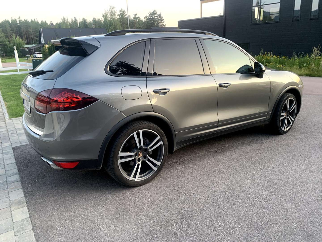 سيارة دفع رباعي 2014 Porsche Cayenne Diesel Turbo look PASM: صورة 1