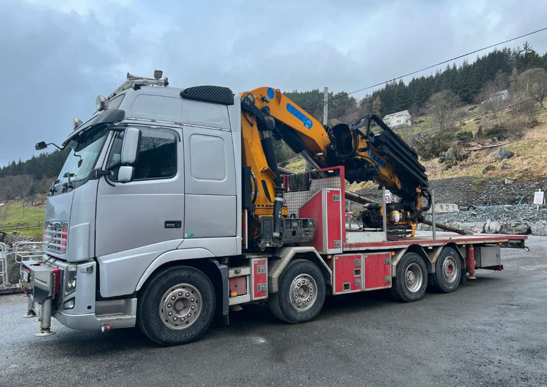 2014 Volvo FH16 750 EU-godkjent - شاحنة كرين: صورة 2 2014 Volvo FH16 750 EU-godkjent - شاحنة كرين: صورة 2