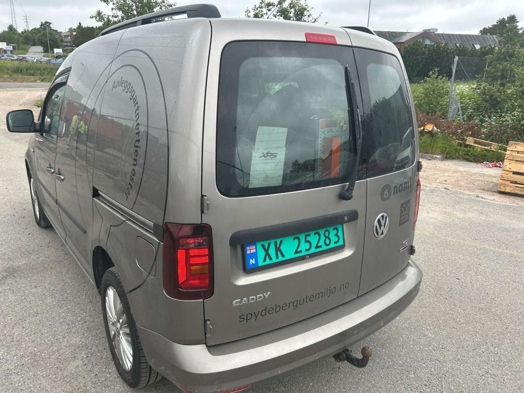 2016 Volkswagen VOLKSWAGEN CADDY EU-godkjent - فان المدمجة: صورة 4 2016 Volkswagen VOLKSWAGEN CADDY EU-godkjent - فان المدمجة: صورة 4