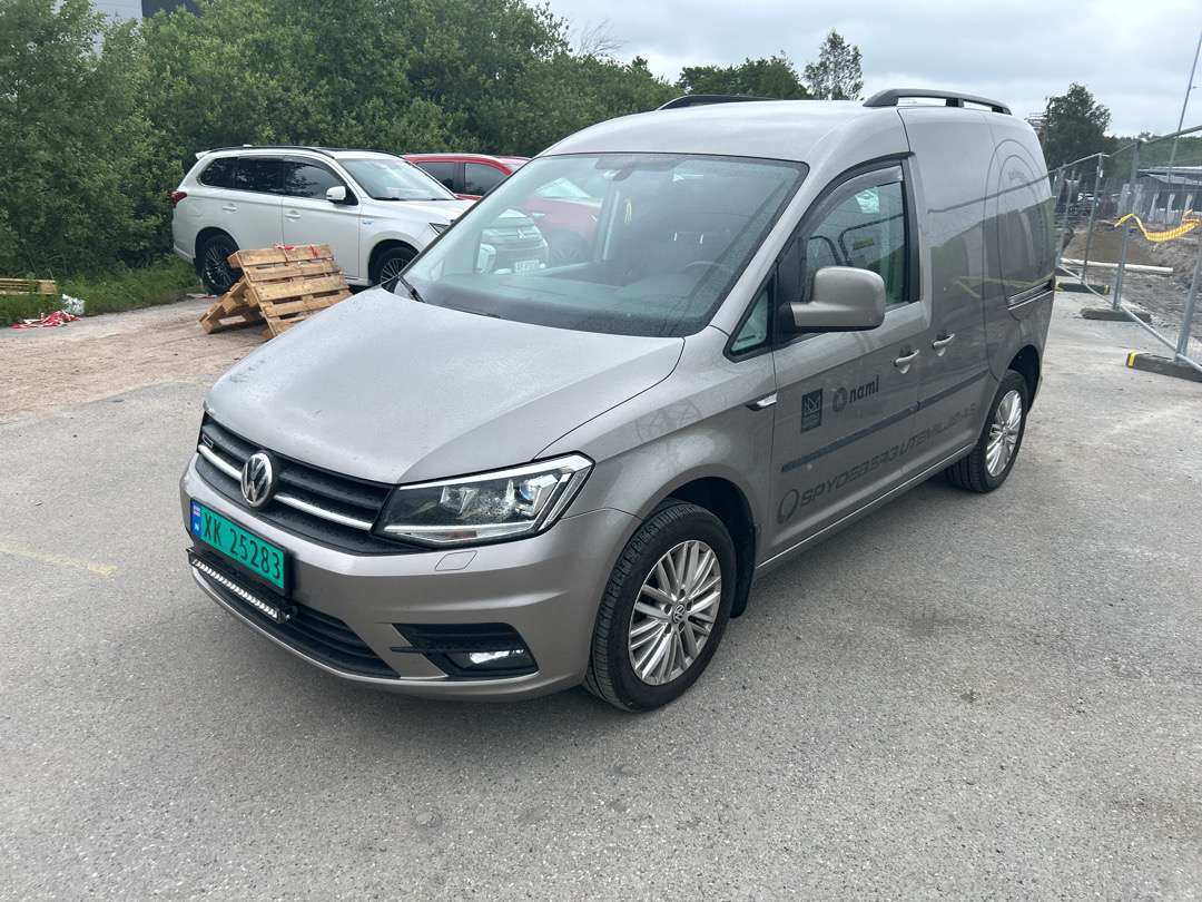 2016 Volkswagen VOLKSWAGEN CADDY EU-godkjent - فان المدمجة: صورة 1 2016 Volkswagen VOLKSWAGEN CADDY EU-godkjent - فان المدمجة: صورة 1