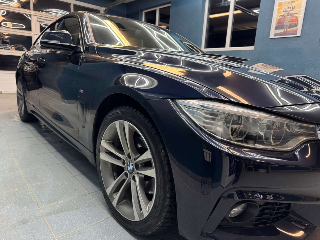 2017 BMW 420d XDrive Grand Coupe M-Sport - سيدان: صورة 2 2017 BMW 420d XDrive Grand Coupe M-Sport - سيدان: صورة 2