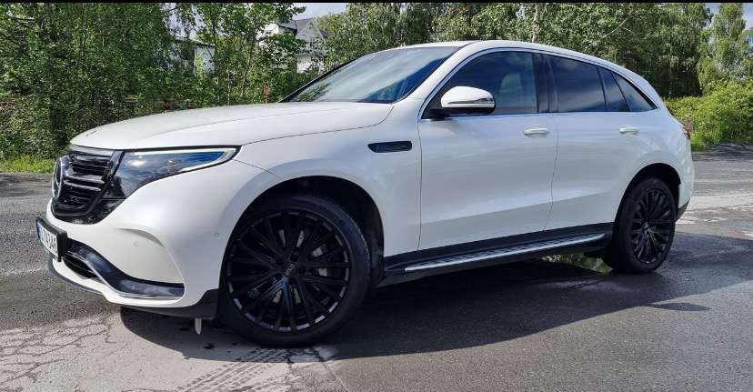 2020 Mercedes-Benz EQC - سيارة دفع رباعي: صورة 4 2020 Mercedes-Benz EQC - سيارة دفع رباعي: صورة 4