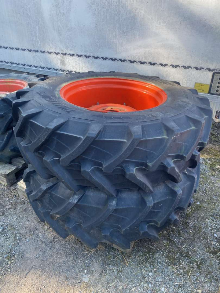 2stk Trelleborg TM600 på felg - الآلات الزراعية: صورة 2 2stk Trelleborg TM600 på felg - الآلات الزراعية: صورة 2