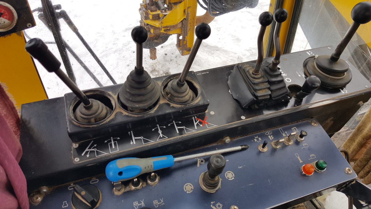 برج الحفر Atlas Copco F7-10: صورة 32