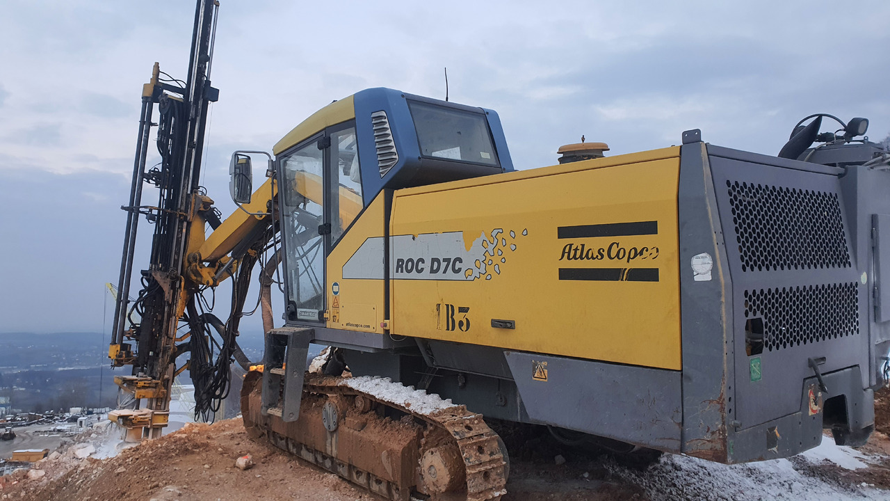 Atlas Copco ROC D7c-11 - برج الحفر: صورة 2 Atlas Copco ROC D7c-11 - برج الحفر: صورة 2