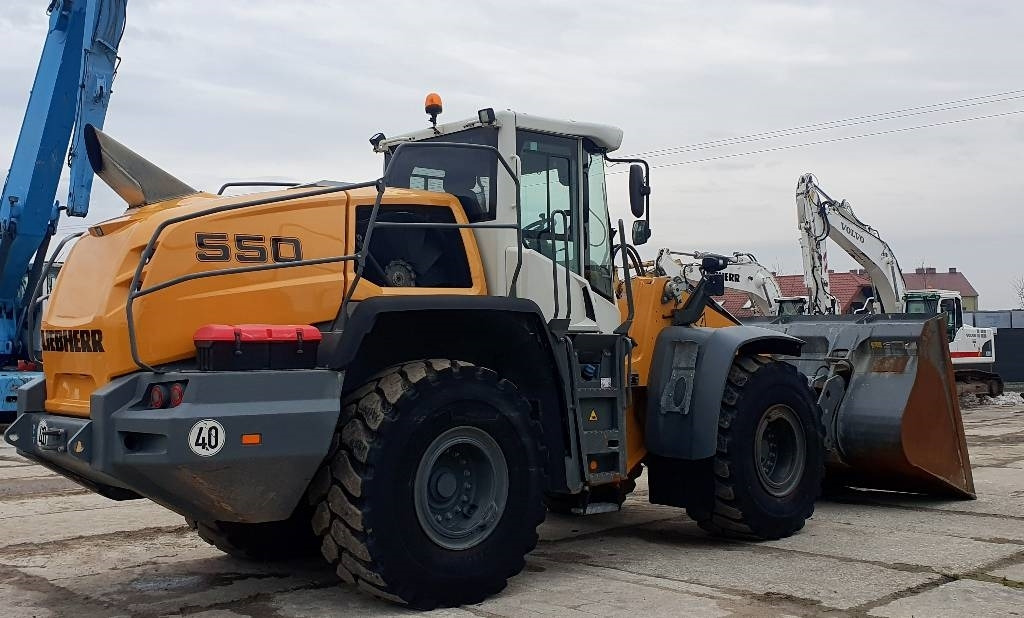 Liebherr L550 xpower - اللودر بعجل: صورة 4 Liebherr L550 xpower - اللودر بعجل: صورة 4