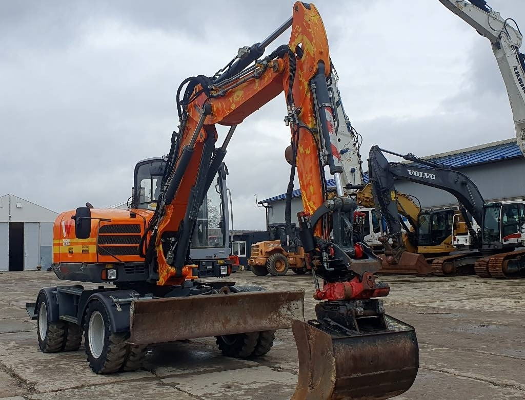 Wacker Neuson Ew100 z rototiltem - حفارة دولاب: صورة 5 Wacker Neuson Ew100 z rototiltem - حفارة دولاب: صورة 5