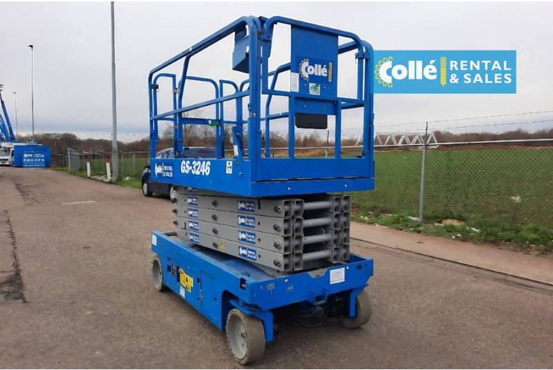 Genie GS-3246 | 2013 - رافعة هيدروليكية مقصية: صورة 3 Genie GS-3246 | 2013 - رافعة هيدروليكية مقصية: صورة 3