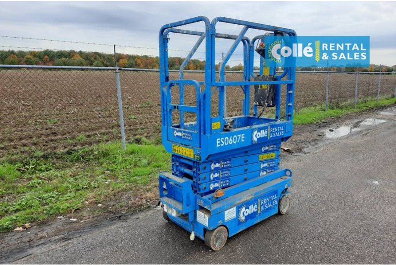 MAGNI ES0607E | 2017 - رافعة هيدروليكية مقصية: صورة 4 MAGNI ES0607E | 2017 - رافعة هيدروليكية مقصية: صورة 4