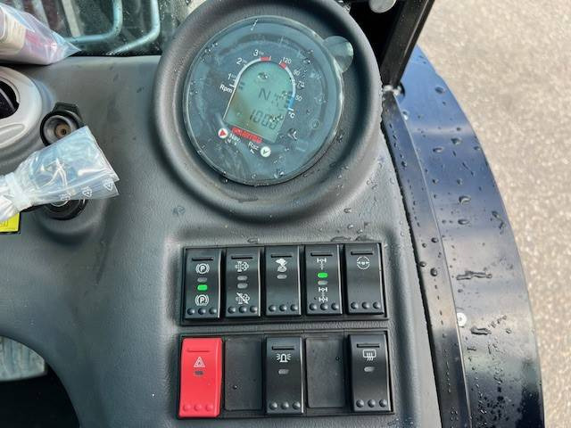 Manitou MC25-4 Manitou MC25-4: صورة 10