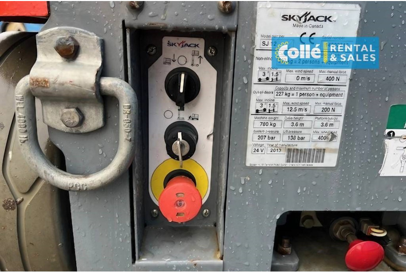 رافعة هيدروليكية مقصية Skyjack SJ 12 | 2013: صورة 6