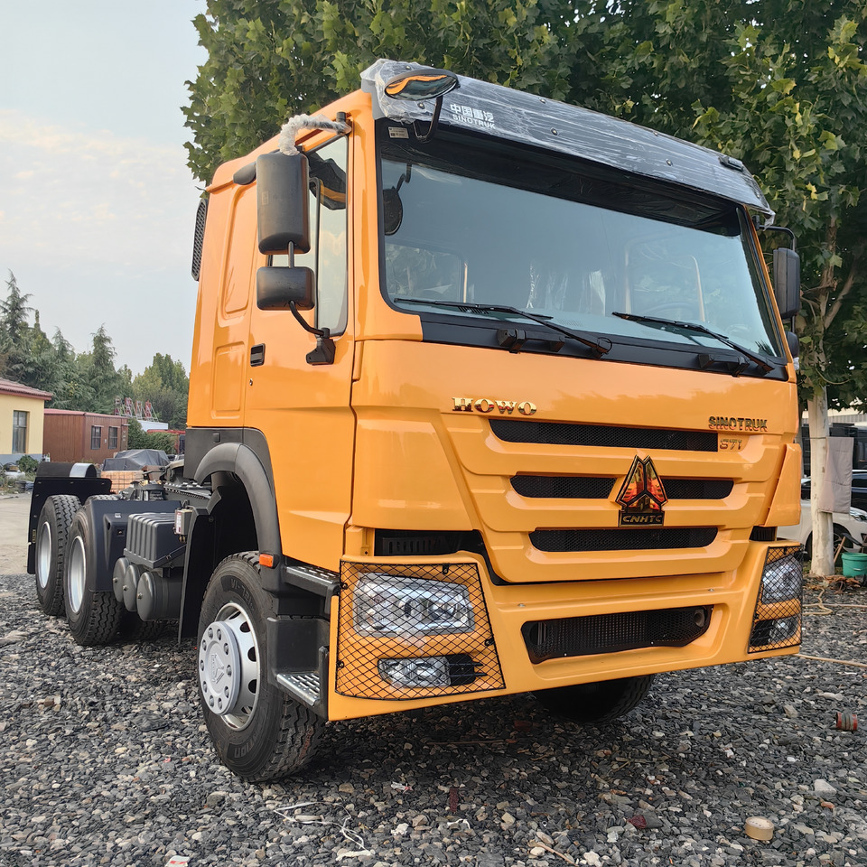 SINOTRUCK HOWO TRACTOR - وحدة جر: صورة 2 SINOTRUCK HOWO TRACTOR - وحدة جر: صورة 2