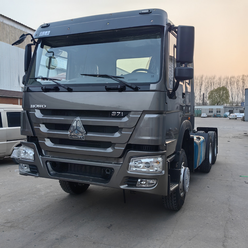 SINOTRUCK HOWO - وحدة جر: صورة 1 SINOTRUCK HOWO - وحدة جر: صورة 1