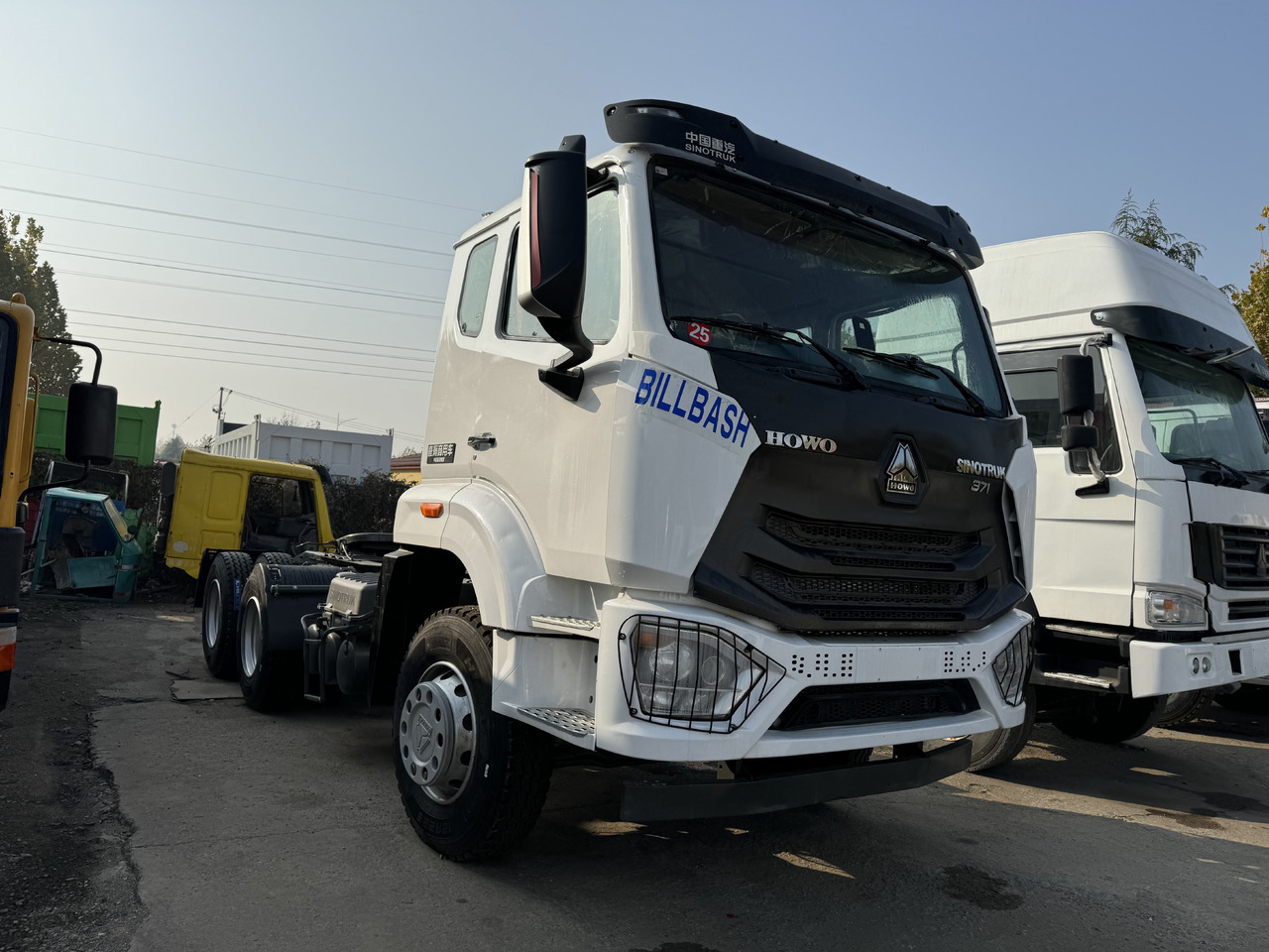 SINOTRUCK HOWO - وحدة جر: صورة 1 SINOTRUCK HOWO - وحدة جر: صورة 1