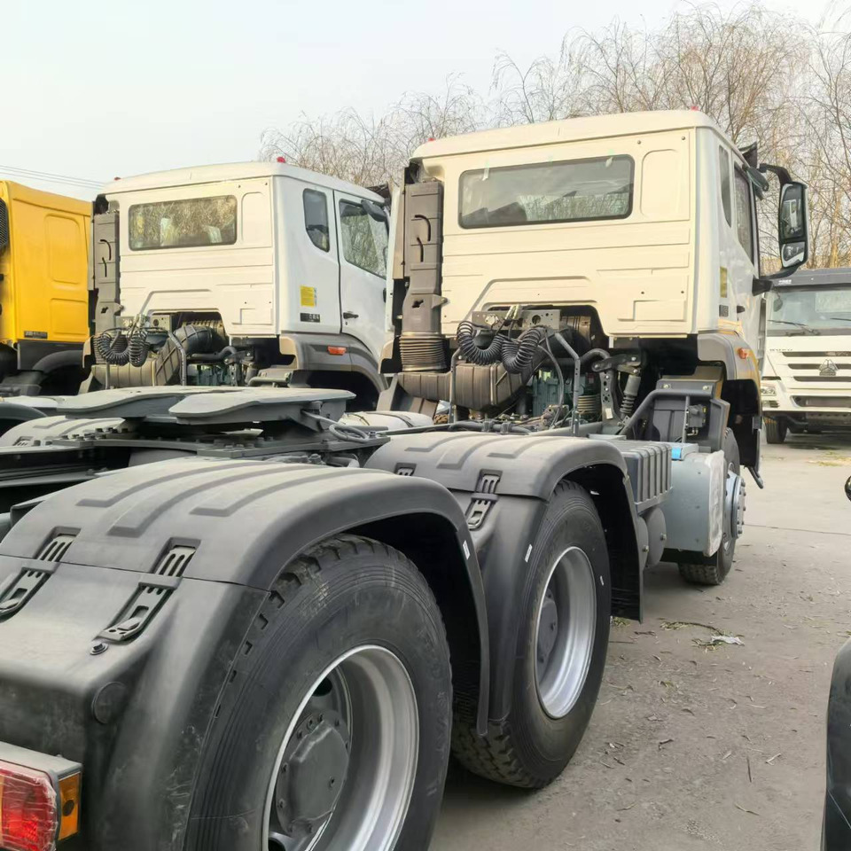 SINOTRUCK HOWO - وحدة جر: صورة 5 SINOTRUCK HOWO - وحدة جر: صورة 5