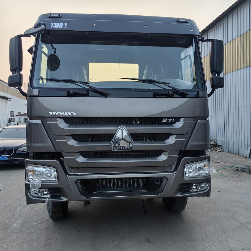 SINOTRUCK HOWO - وحدة جر: صورة 2 SINOTRUCK HOWO - وحدة جر: صورة 2