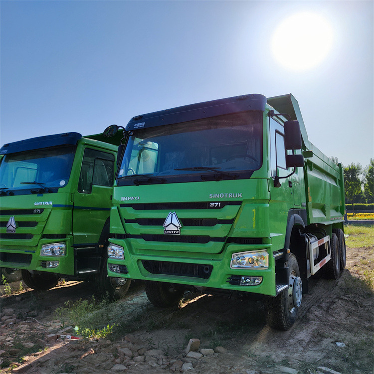 Sinotruck HOWO - شاحنة قلاب: صورة 5 Sinotruck HOWO - شاحنة قلاب: صورة 5