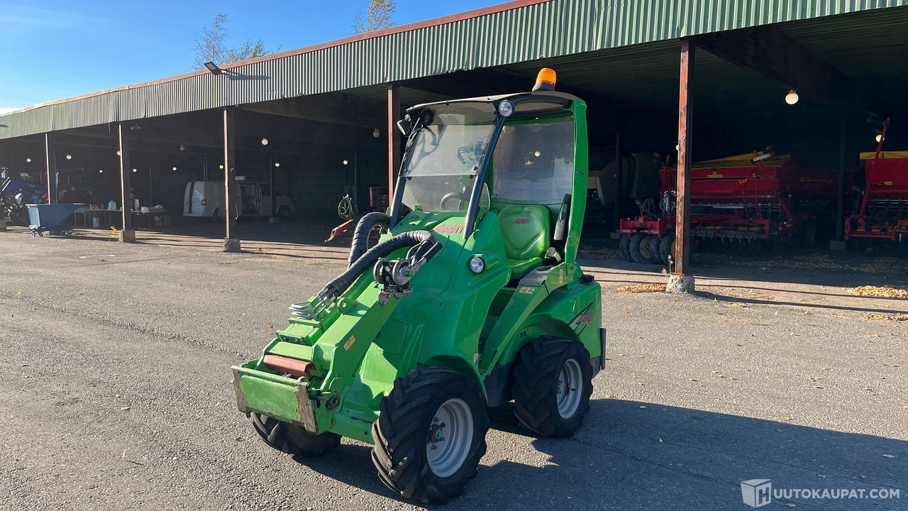 Avant 420, 2012, MTK25, Kouvola - لودر مفصلي صغير: صورة 1 Avant 420, 2012, MTK25, Kouvola - لودر مفصلي صغير: صورة 1