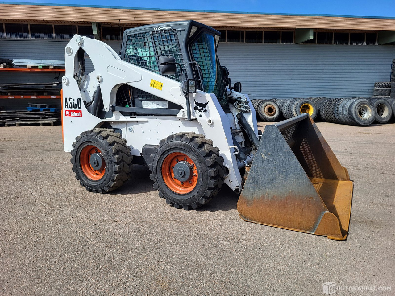 Bobcat A300, liukuohjattava kuormaaja, nelipyöräohjaus,, Kouvola - شيول صغير: صورة 1 Bobcat A300, liukuohjattava kuormaaja, nelipyöräohjaus,, Kouvola - شيول صغير: صورة 1