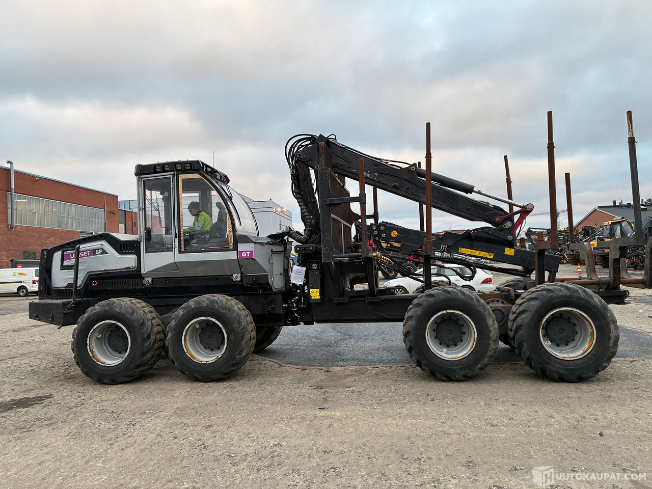 Logset 8F GT, 2016 Metsäkone, Tampere - معدات الغابات: صورة 3 Logset 8F GT, 2016 Metsäkone, Tampere - معدات الغابات: صورة 3