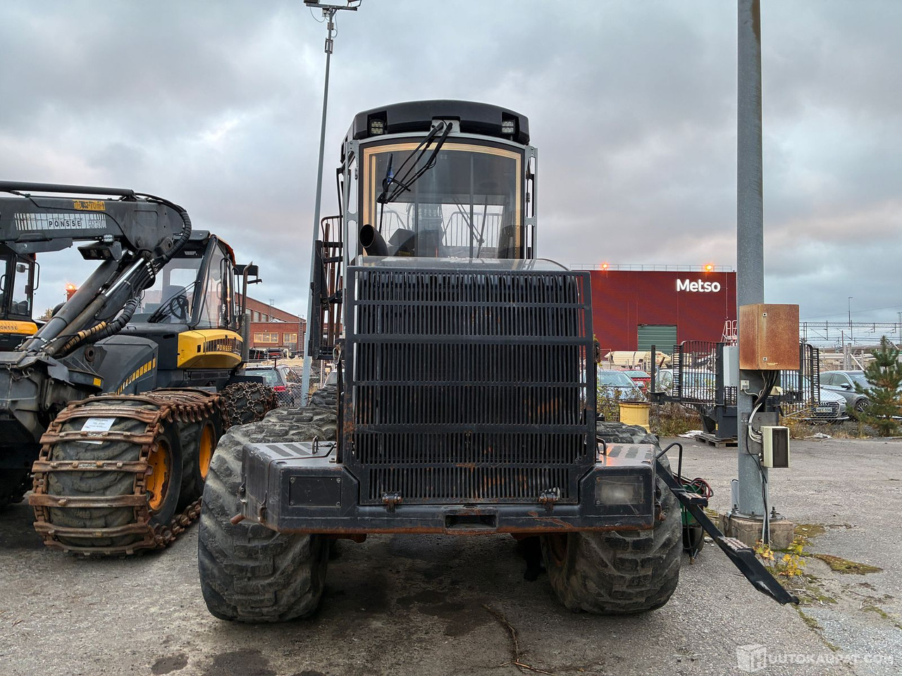 Logset 8F GT, 2016 Metsäkone, Tampere - معدات الغابات: صورة 5 Logset 8F GT, 2016 Metsäkone, Tampere - معدات الغابات: صورة 5