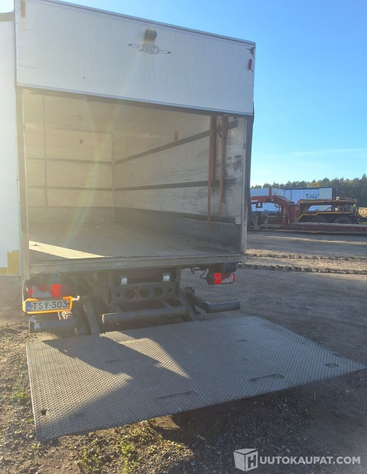 MAN Tgm 15.240, 2008, Diesel, 550 000 h, Leppävirta - شاحنة مقفلة: صورة 2 MAN Tgm 15.240, 2008, Diesel, 550 000 h, Leppävirta - شاحنة مقفلة: صورة 2