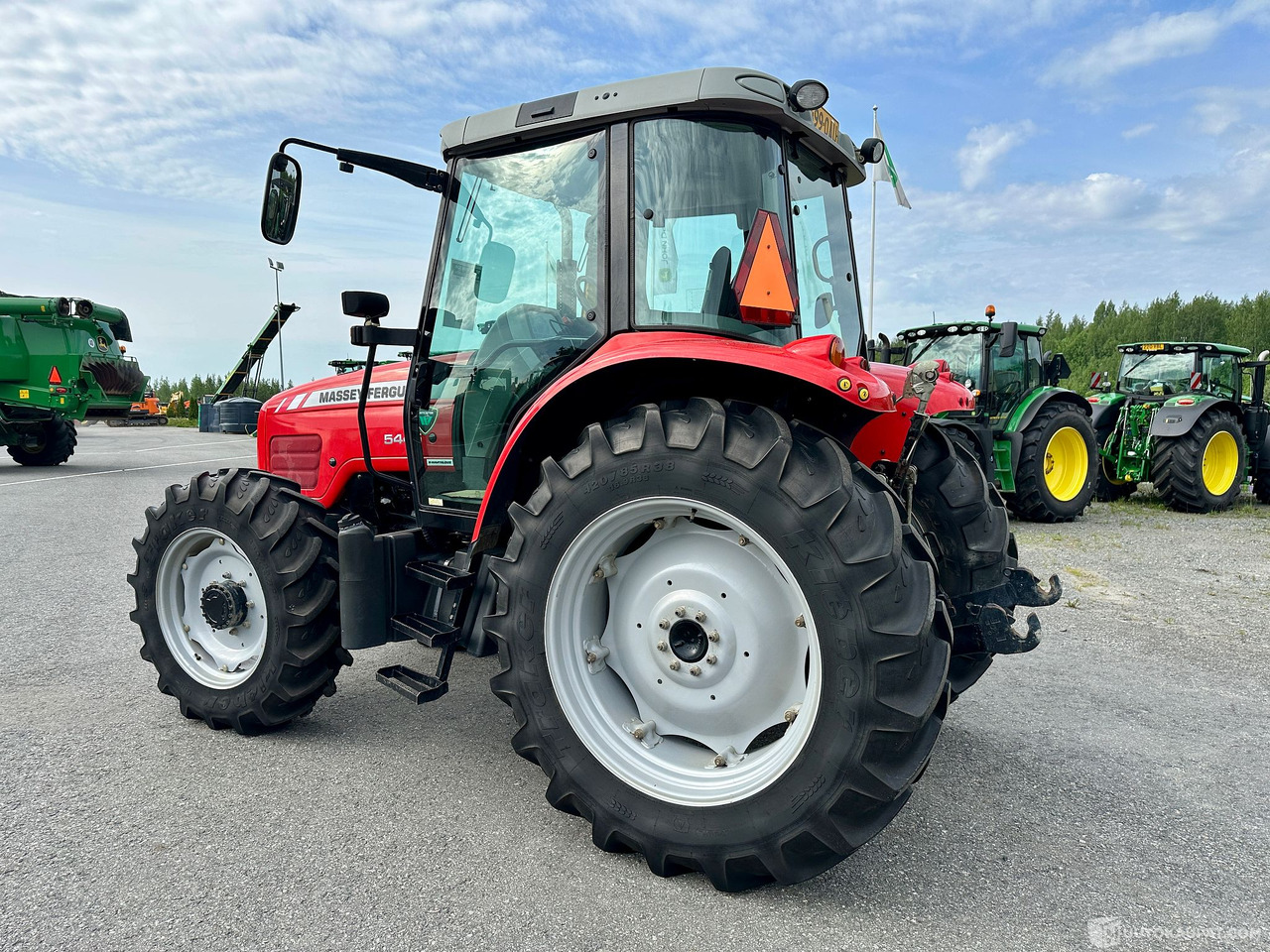 Massey Ferguson 5445, 2006, 4.4 l, 1 350 h, Lempäälä - الآلات الزراعية: صورة 3 Massey Ferguson 5445, 2006, 4.4 l, 1 350 h, Lempäälä - الآلات الزراعية: صورة 3