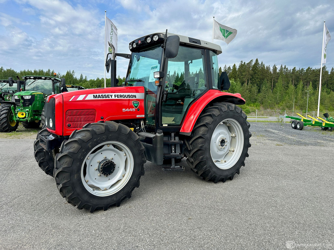 Massey Ferguson 5445, 2006, 4.4 l, 1 350 h, Lempäälä - الآلات الزراعية: صورة 1 Massey Ferguson 5445, 2006, 4.4 l, 1 350 h, Lempäälä - الآلات الزراعية: صورة 1