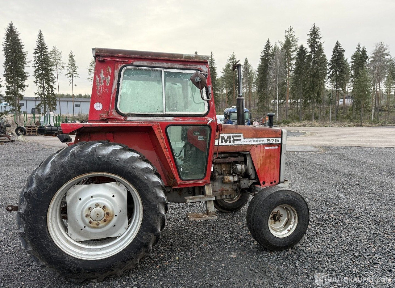 Massey Ferguson 575 MP, 1980, 3.9 l, Diesel Traktori, Virrat - جرار: صورة 4 Massey Ferguson 575 MP, 1980, 3.9 l, Diesel Traktori, Virrat - جرار: صورة 4