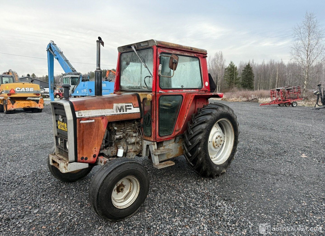 Massey Ferguson 575 MP, 1980, 3.9 l, Diesel Traktori, Virrat - جرار: صورة 1 Massey Ferguson 575 MP, 1980, 3.9 l, Diesel Traktori, Virrat - جرار: صورة 1