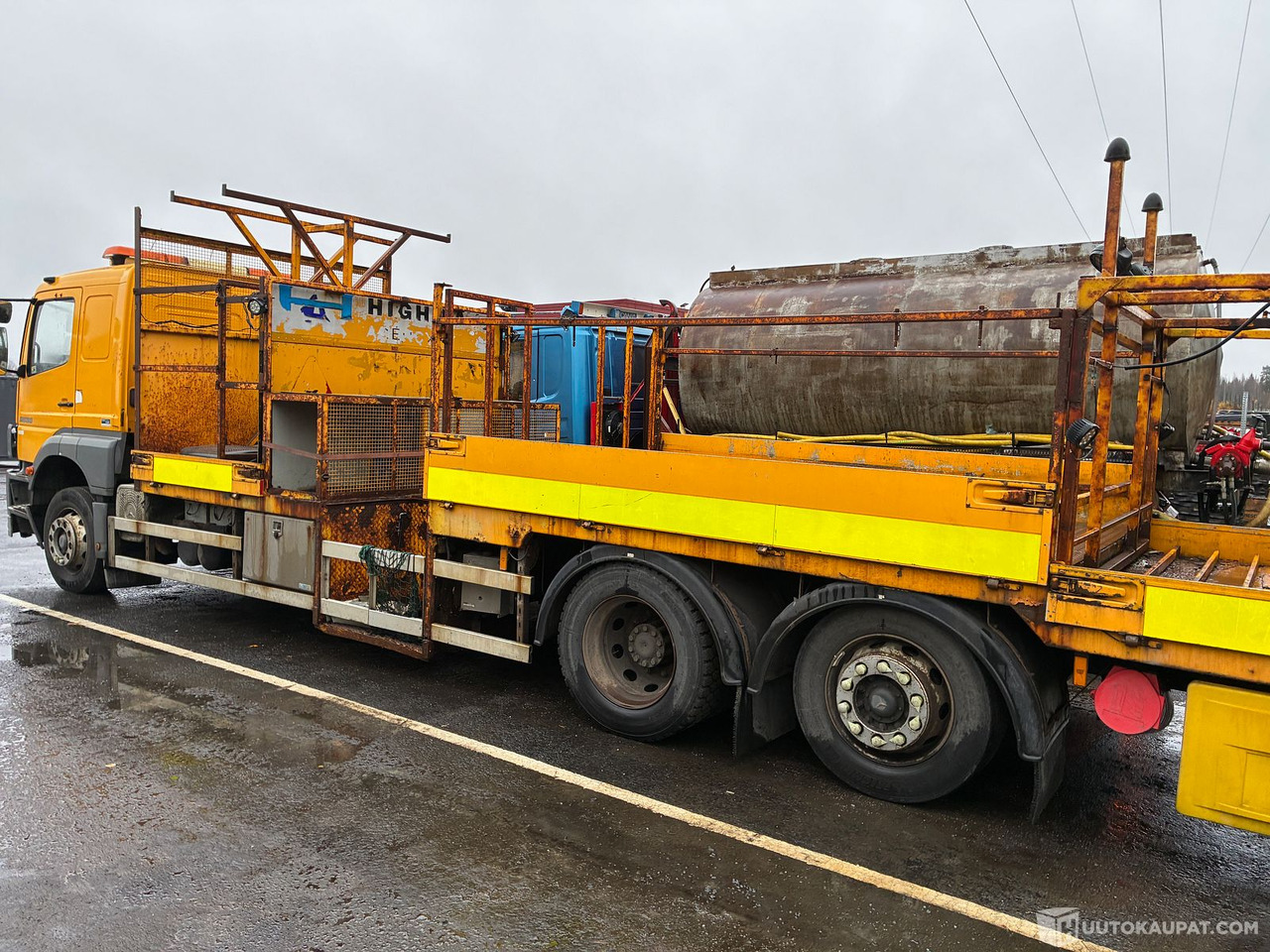 Mercedes-Benz Atego, 2003, Ylöjärvi - شاحنات مسطحة: صورة 5 Mercedes-Benz Atego, 2003, Ylöjärvi - شاحنات مسطحة: صورة 5