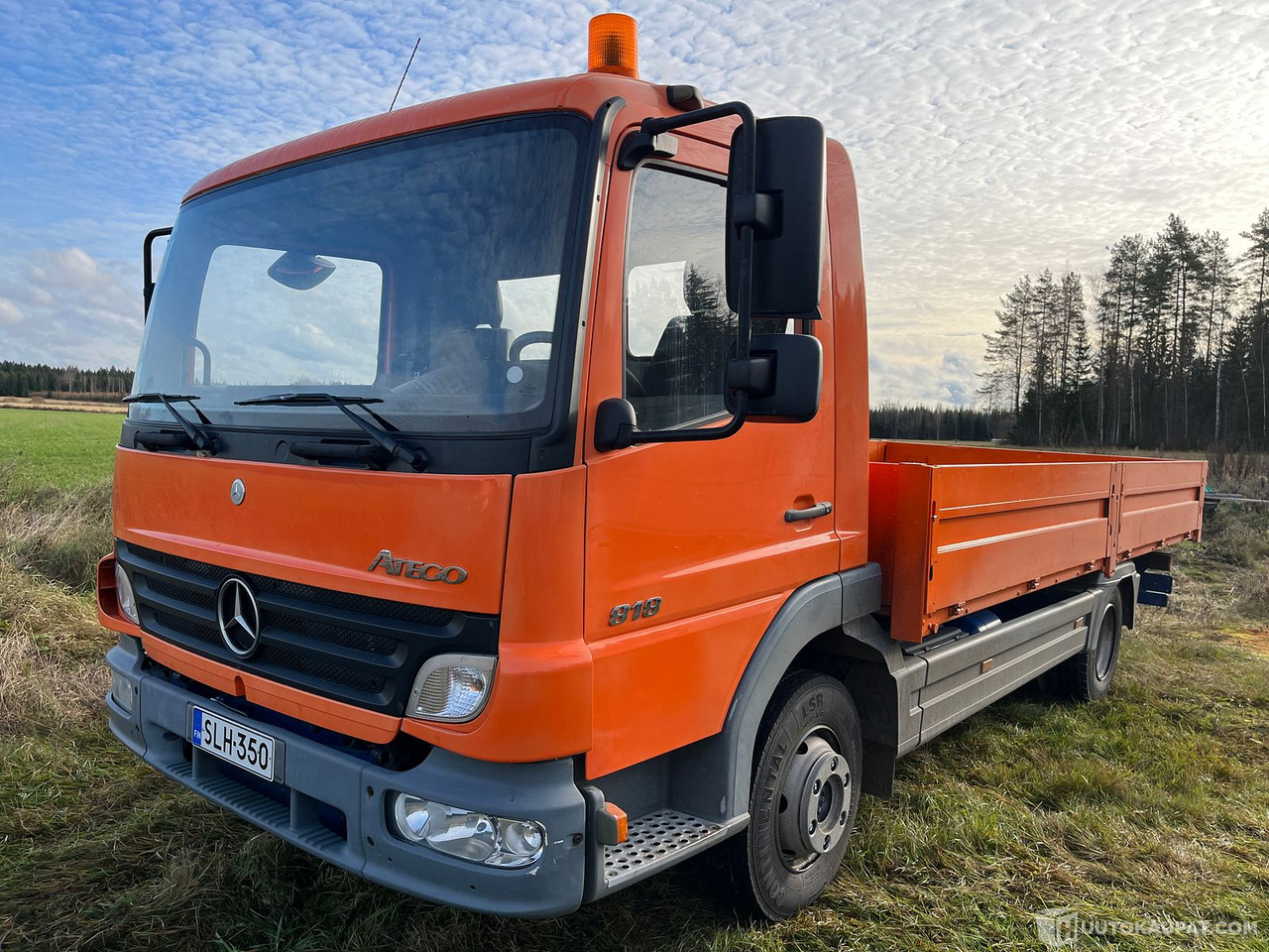 Mercedes-Benz Atego avolavakuorma-auto, 2006, Sysmä - شاحنات مسطحة: صورة 5 Mercedes-Benz Atego avolavakuorma-auto, 2006, Sysmä - شاحنات مسطحة: صورة 5