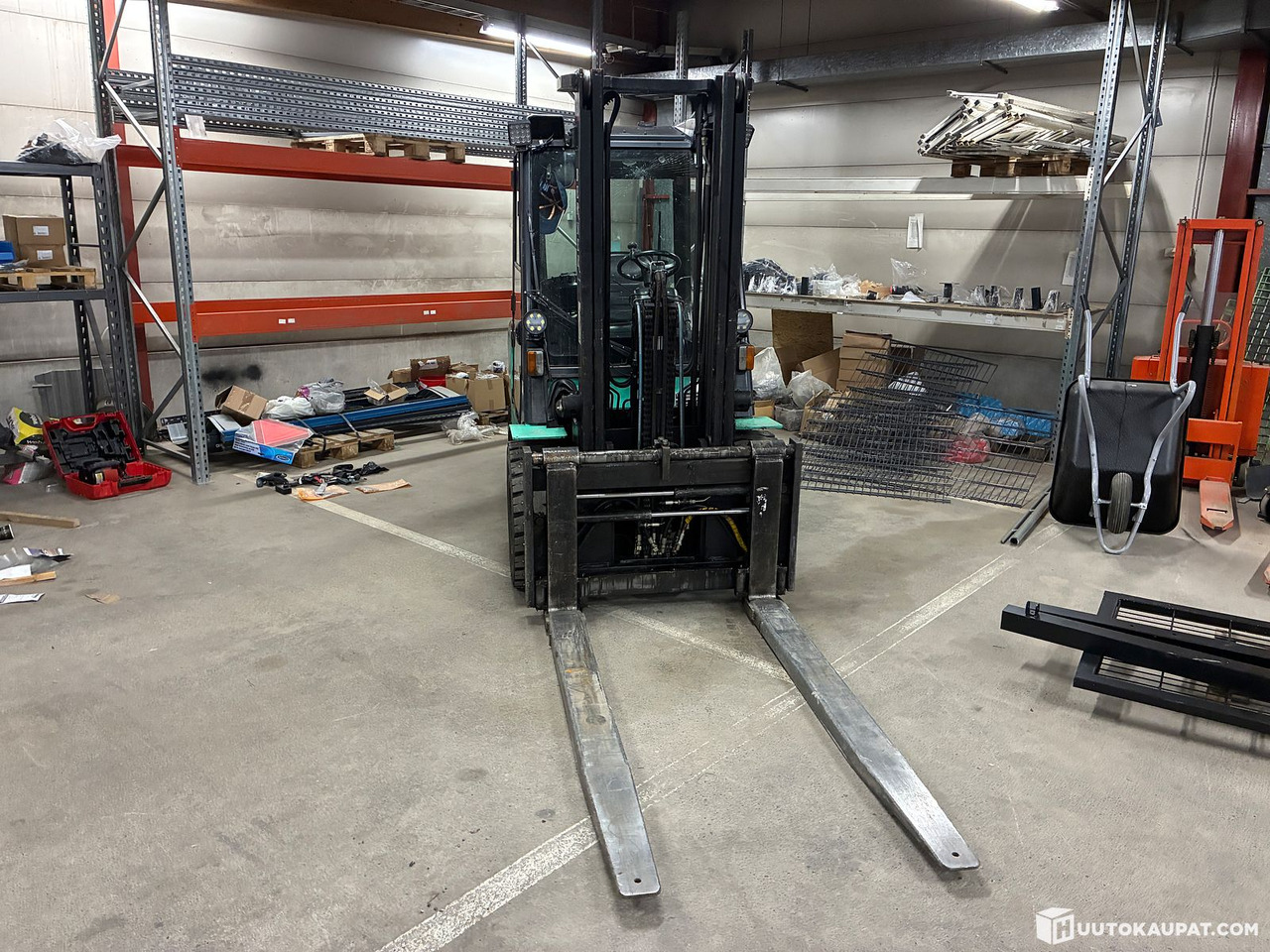 Mitsubishi FD35K, 2001 forklift, Tampere - رافعة شوكية ديزل: صورة 3 Mitsubishi FD35K, 2001 forklift, Tampere - رافعة شوكية ديزل: صورة 3