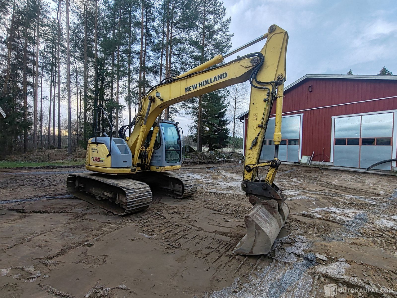New Holland-Kobelco E135SR kaivinkone, 2006, Pedersöre - حفار زحاف: صورة 1 New Holland-Kobelco E135SR kaivinkone, 2006, Pedersöre - حفار زحاف: صورة 1