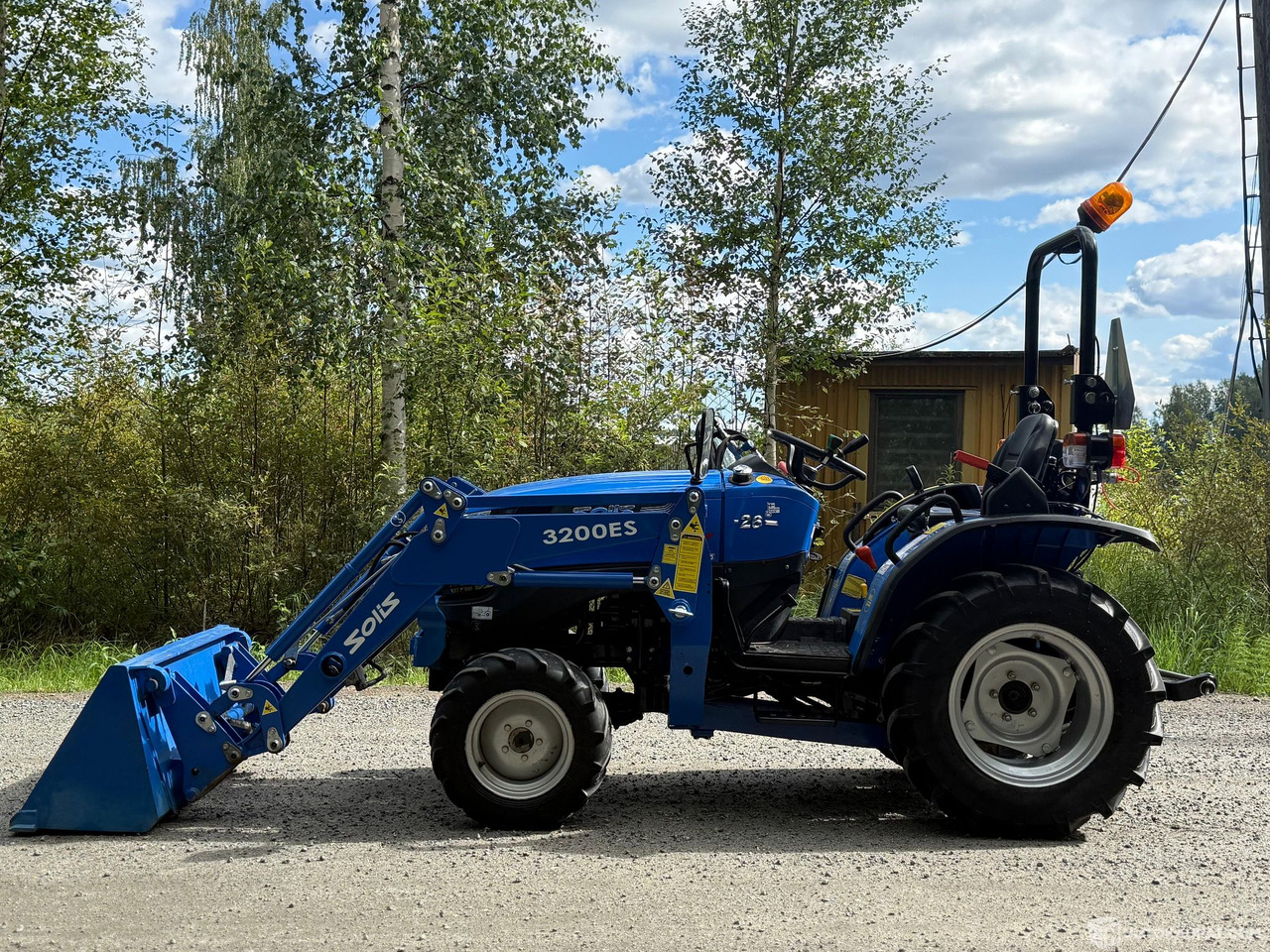 Solis 26 6+2, 2022 Suomen suosituin pientraktori etukuormaajalla!, Jyväskylä - الآلات الزراعية: صورة 3 Solis 26 6+2, 2022 Suomen suosituin pientraktori etukuormaajalla!, Jyväskylä - الآلات الزراعية: صورة 3