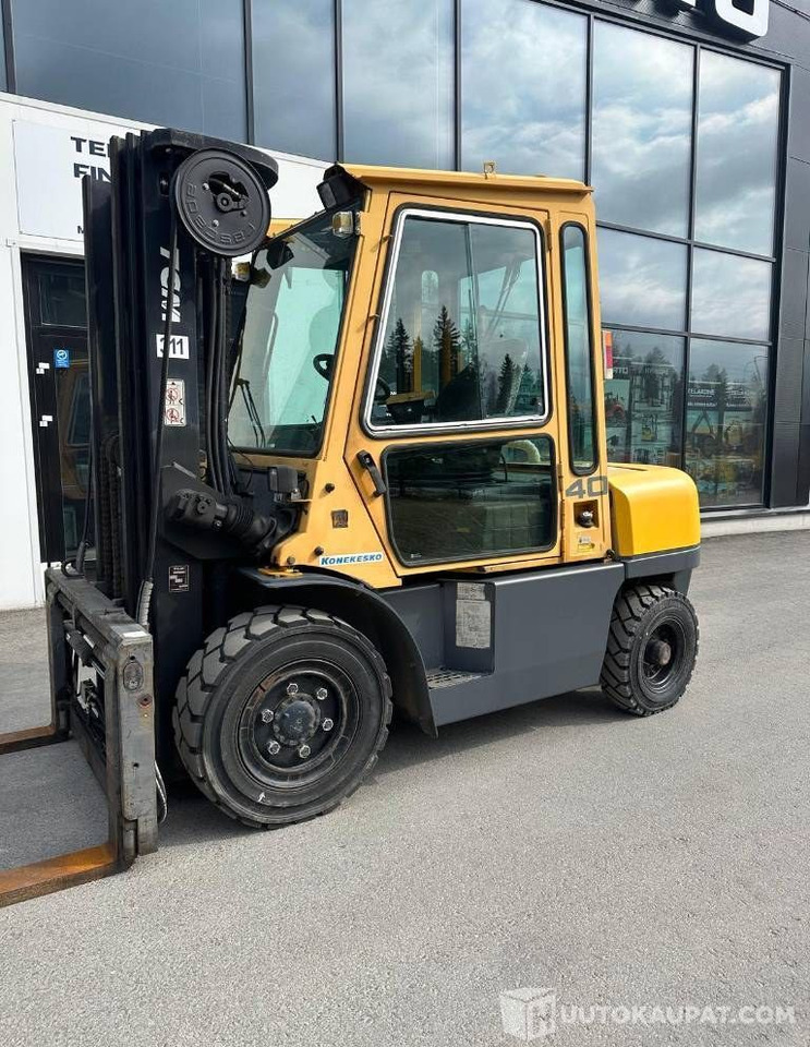 TCM FD40T8, 1999, 4 735 h, Lempäälä - آلات البناء: صورة 5 TCM FD40T8, 1999, 4 735 h, Lempäälä - آلات البناء: صورة 5