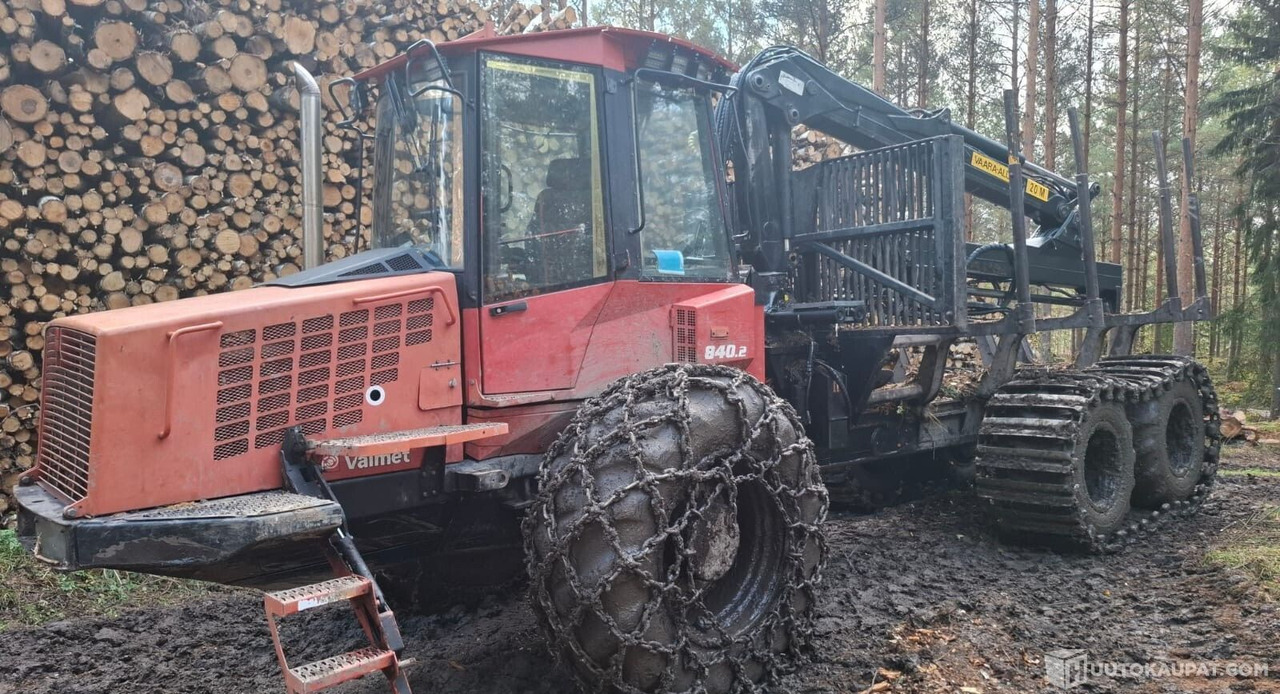 Valmet 840.2, 2005, Diesel, 21 400 h Metsäkone, Leppävirta - معدات الغابات: صورة 2 Valmet 840.2, 2005, Diesel, 21 400 h Metsäkone, Leppävirta - معدات الغابات: صورة 2