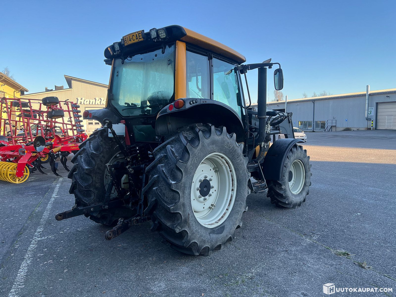 Valtra N92, tractor with loader, 5,120 h, 2010, Salo - جرار: صورة 5 Valtra N92, tractor with loader, 5,120 h, 2010, Salo - جرار: صورة 5
