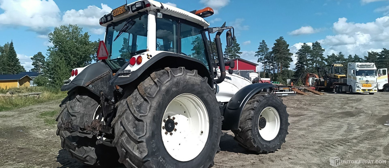 Valtra T 180, 2003, Diesel Traktori, Leppävirta - الآلات الزراعية: صورة 4 Valtra T 180, 2003, Diesel Traktori, Leppävirta - الآلات الزراعية: صورة 4