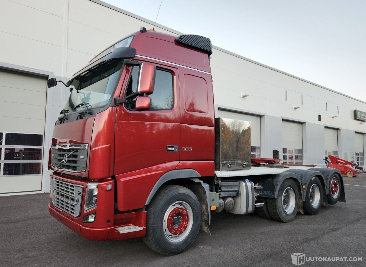 Volvo FH16 600 8x4, 2009, 16.0 l, Diesel, 888 123 km, Vantaa - وحدة جر: صورة 1 Volvo FH16 600 8x4, 2009, 16.0 l, Diesel, 888 123 km, Vantaa - وحدة جر: صورة 1