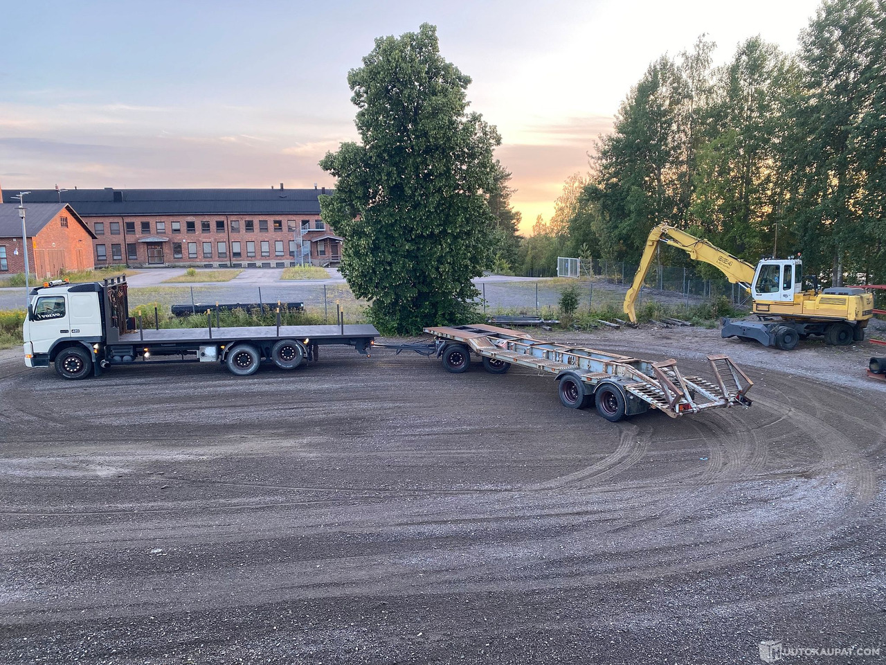 Volvo FM12, 2001, Hyvinkää - شاحنة: صورة 5 Volvo FM12, 2001, Hyvinkää - شاحنة: صورة 5