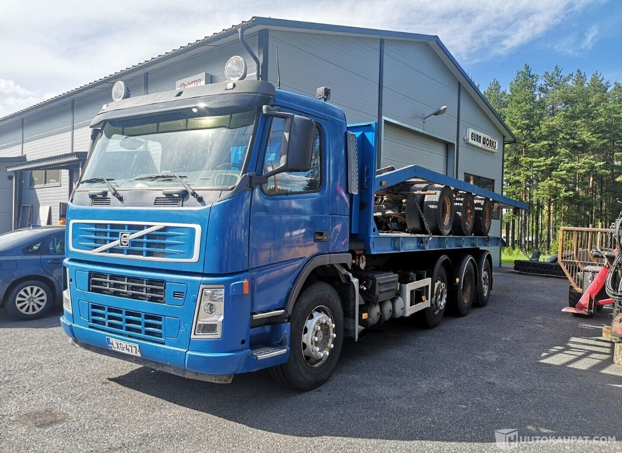 Volvo FM12 vaihtolava-auto, kats.voimassa 9/26 asti, 2004, Eura - شاحنة - نظام الكابلات: صورة 2 Volvo FM12 vaihtolava-auto, kats.voimassa 9/26 asti, 2004, Eura - شاحنة - نظام الكابلات: صورة 2