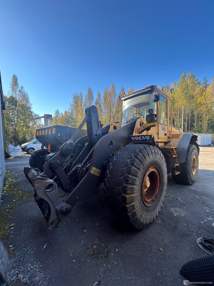 Volvo L110E, 2003, Ylöjärvi - اللودر بعجل: صورة 5 Volvo L110E, 2003, Ylöjärvi - اللودر بعجل: صورة 5