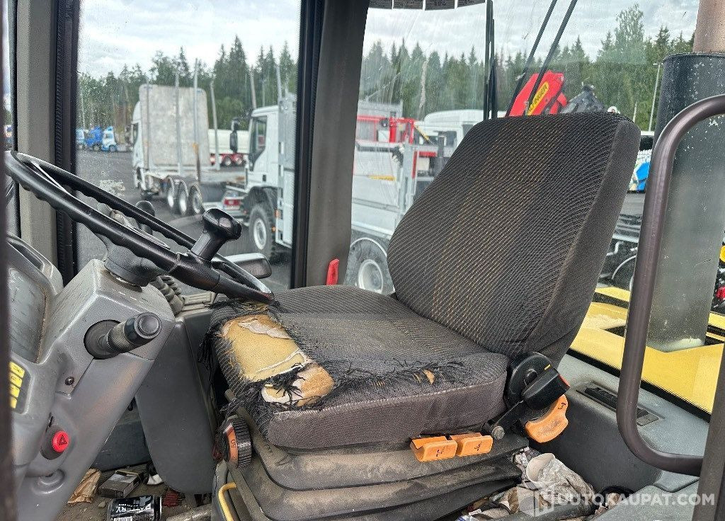 آلات البناء Volvo L45B 4X4 /245, 2004, 15 900 h Pyöräkuormaaja, Pirkkala: صورة 11