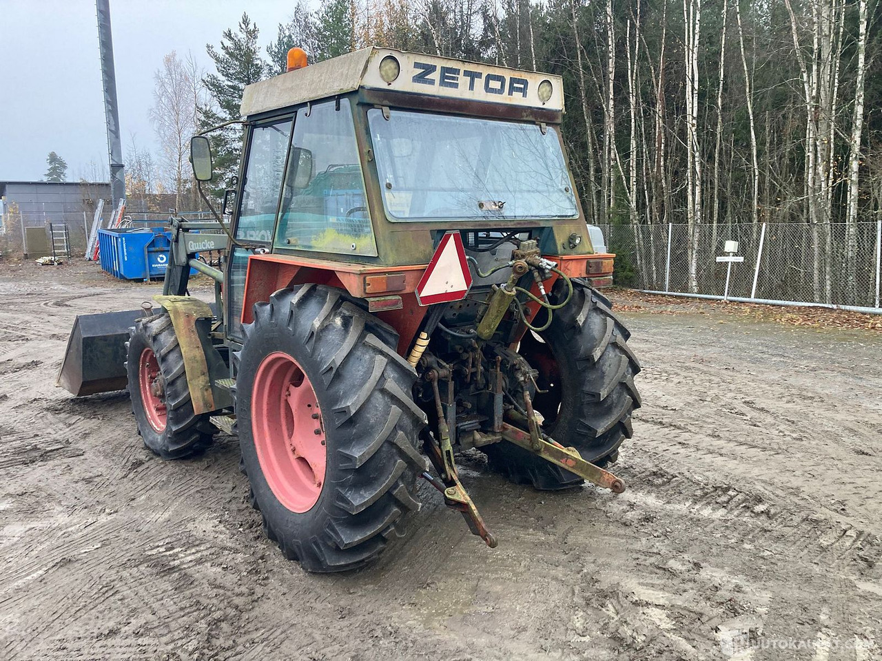 Zetor 7245, Nelivetotraktori, 1985, Marginaaliverollinen, Seinäjoki - جرار: صورة 2 Zetor 7245, Nelivetotraktori, 1985, Marginaaliverollinen, Seinäjoki - جرار: صورة 2