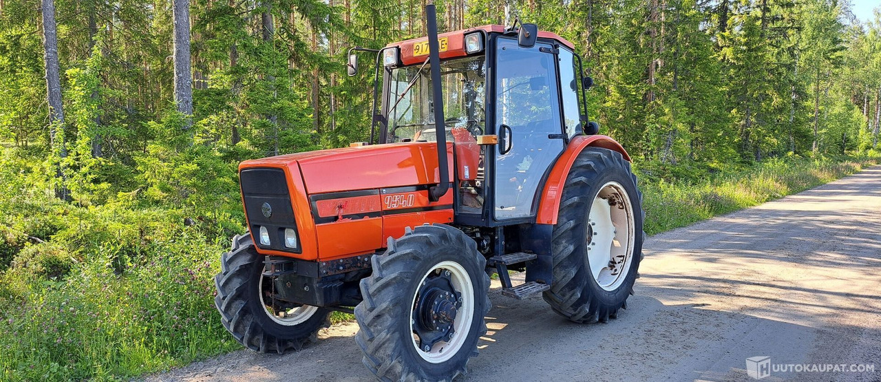 Zetor 9540 Turbo, 1996, 4.2 l, Diesel, 3 542 h Traktori, Kruunupyy - الآلات الزراعية: صورة 1 Zetor 9540 Turbo, 1996, 4.2 l, Diesel, 3 542 h Traktori, Kruunupyy - الآلات الزراعية: صورة 1