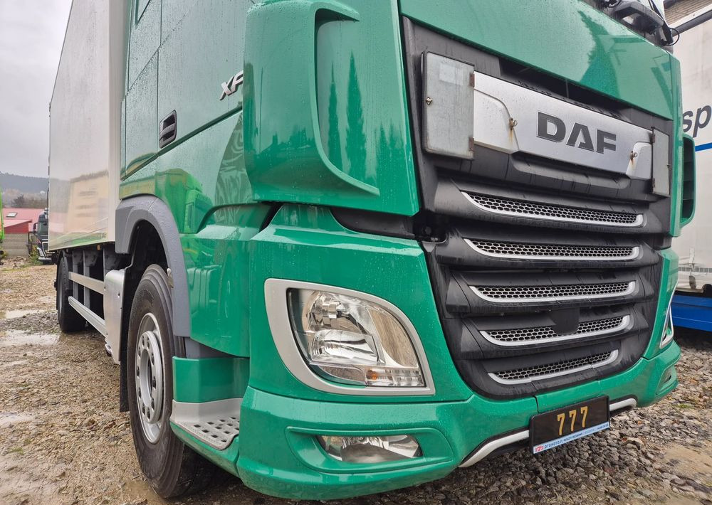 DAF XF ORYGINALNY PRZEBIEG z Niemiec / TANDEM ZESTAW PRZEJAZDOWY Z WINDĄ - شاحنة مقفلة: صورة 3 DAF XF ORYGINALNY PRZEBIEG z Niemiec / TANDEM ZESTAW PRZEJAZDOWY Z WINDĄ - شاحنة مقفلة: صورة 3
