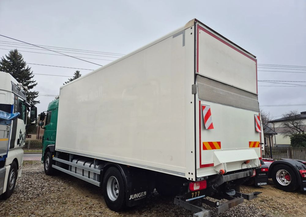 DAF XF ORYGINALNY PRZEBIEG z Niemiec / TANDEM ZESTAW PRZEJAZDOWY Z WINDĄ - شاحنة مقفلة: صورة 3 DAF XF ORYGINALNY PRZEBIEG z Niemiec / TANDEM ZESTAW PRZEJAZDOWY Z WINDĄ - شاحنة مقفلة: صورة 3